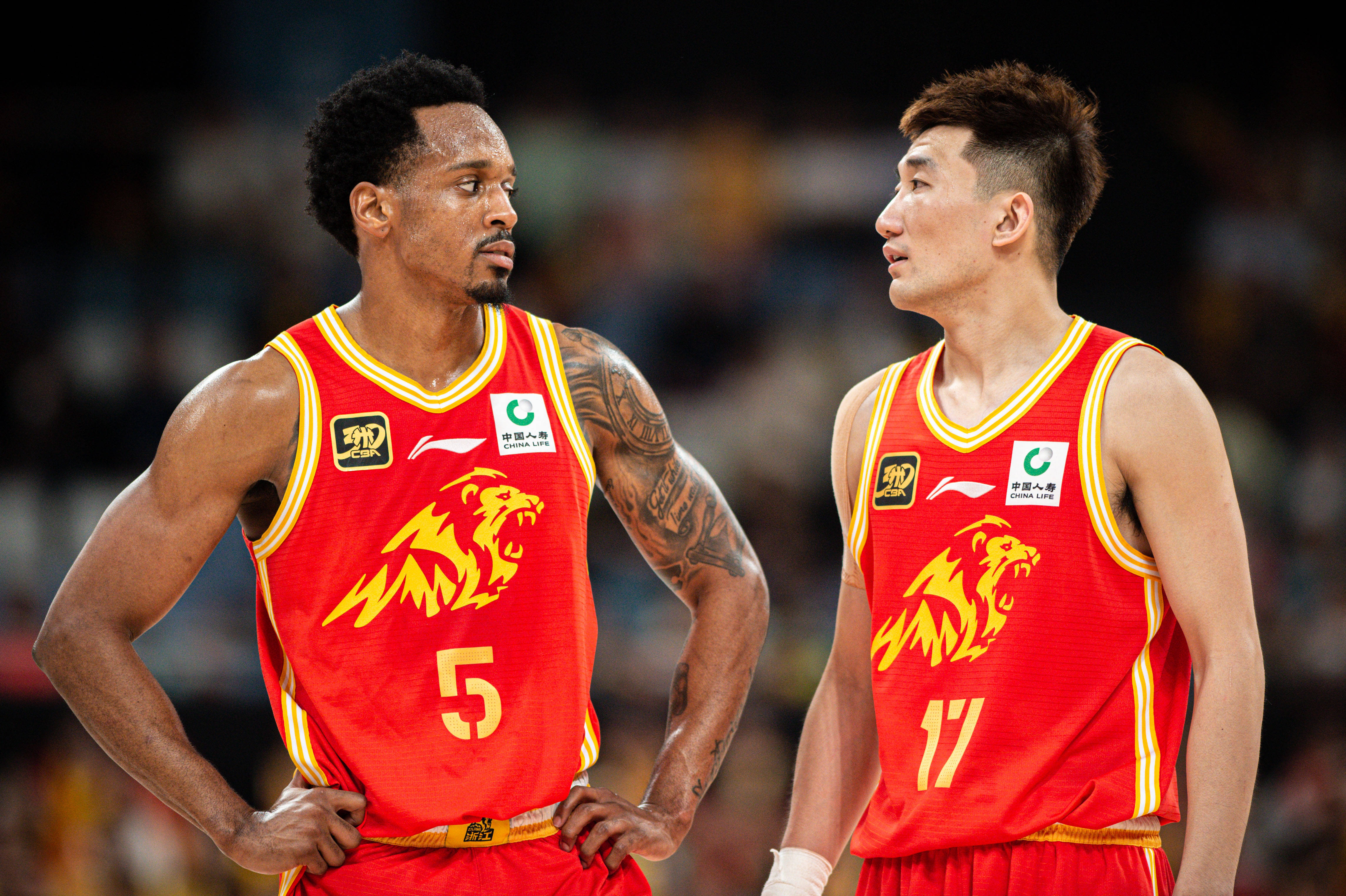 爱游戏-包含CBA季后赛赛前再迎强敌，辽宁本钢扳平良机，主帅态度：更衣室稳定，球探报告显示潜力的词条